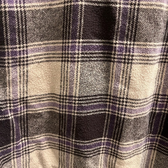 Obey Checkered Flannel in Purple and Cream - Picture 4 of 4